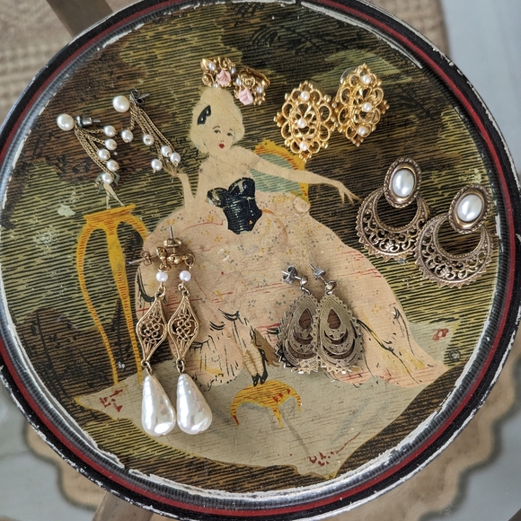 Vintage Lot of Victorian Earrings - Picture 1 of 7